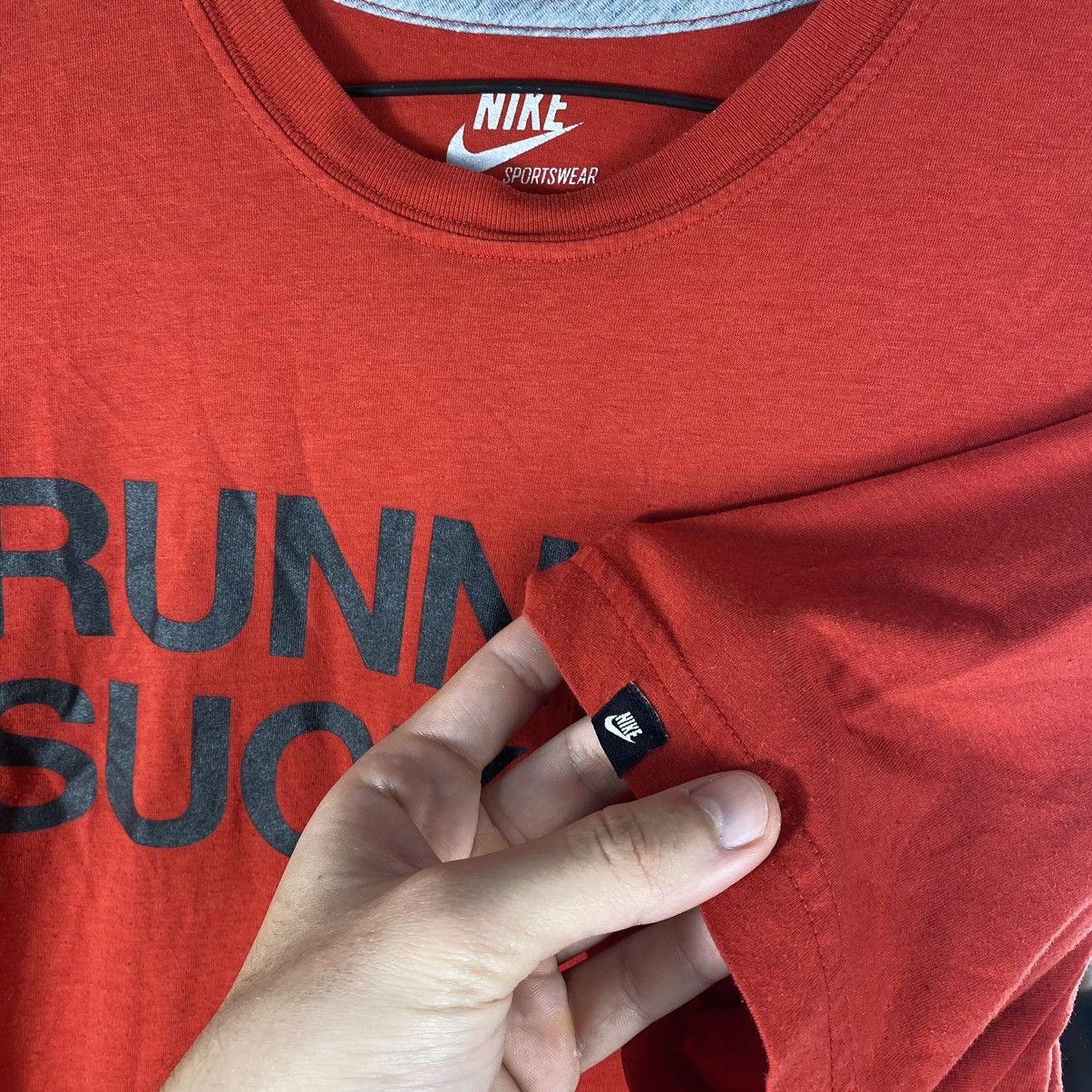 Nike NIKE Y2K RUNNING SUCKS PRINT T SHIRT Size US M / EU 48-50 / 2 - 4 Thumbnail