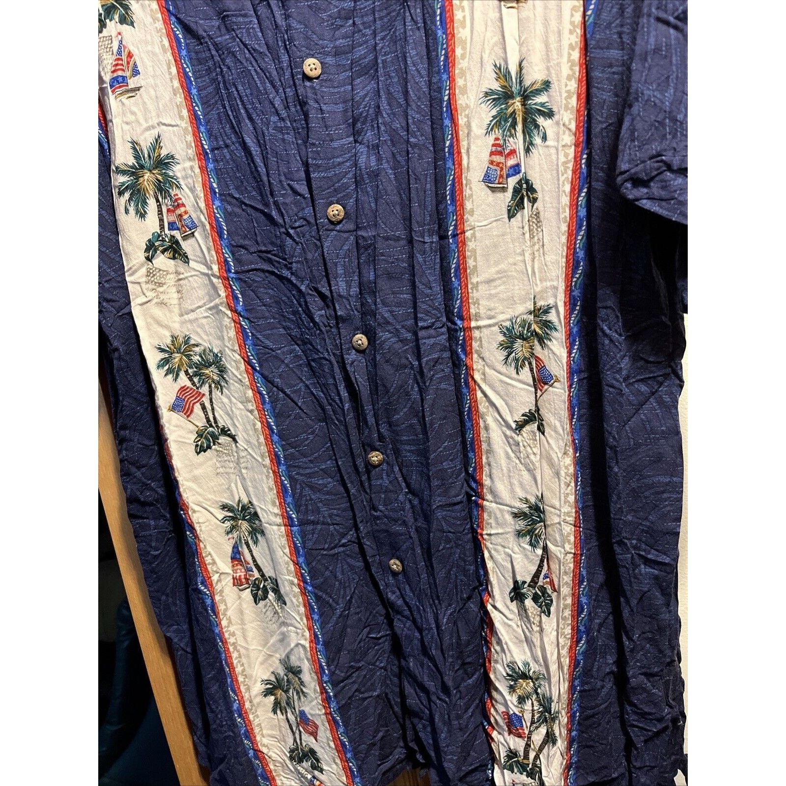 Batik Bay Batik Bay Navy Men’s L Shirt USA Flag Palm SS Hawaiian Rayon Size US L / EU 52-54 / 3 - 7 Thumbnail