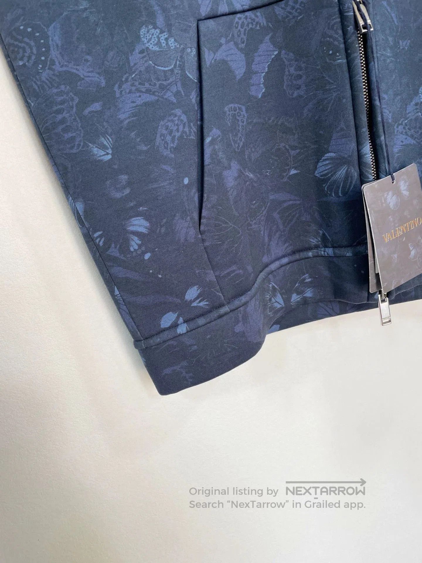 Valentino VALENTINO Zip-Up Jacket. Size US M / EU 48-50 / 2 - 4 Thumbnail