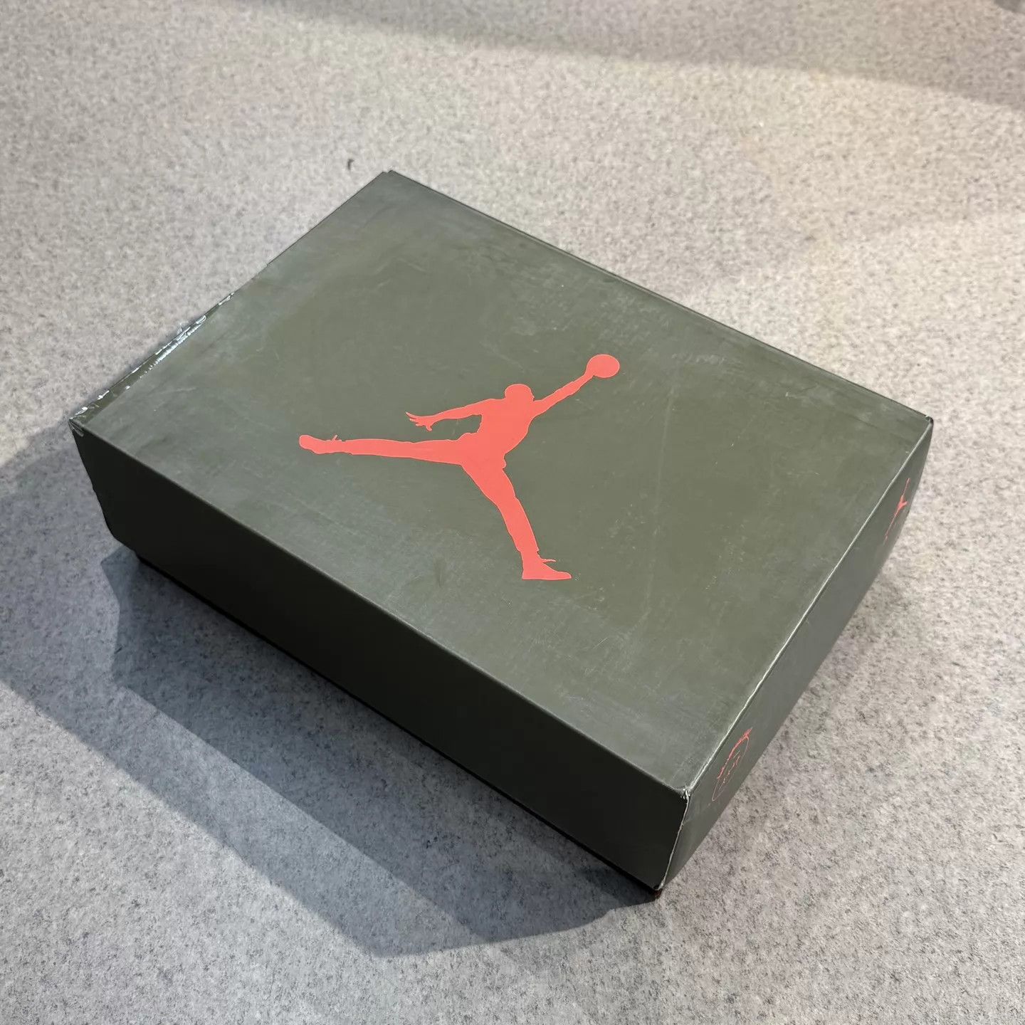 Nike AJ6 TS Black Olive Green 42.5 OG Box Near Mint Size US 9.5 / EU 42-43 - 9 Thumbnail