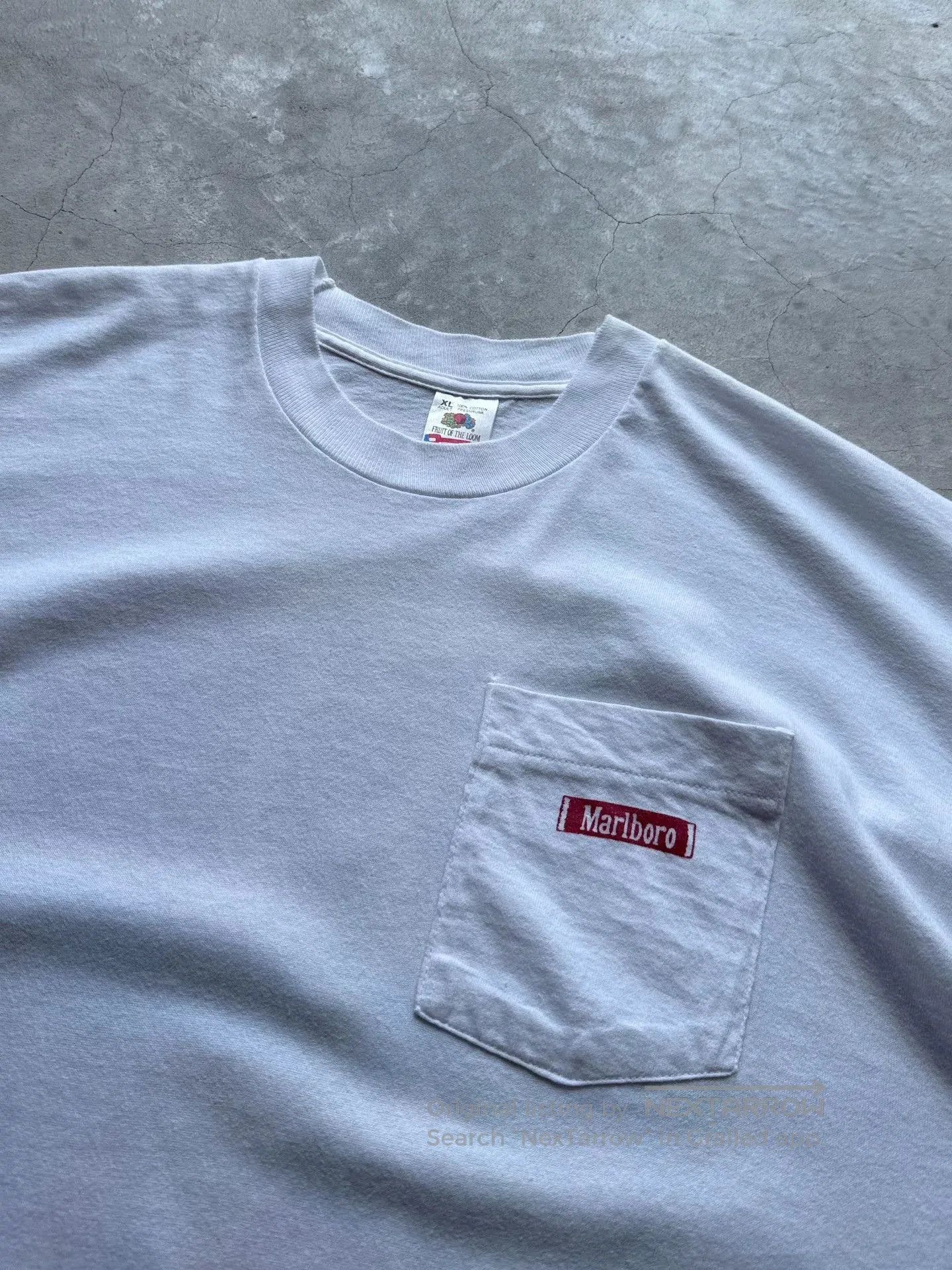 Vintage Vintage 90s Marlboro Pocket Tee. Size US XL / EU 56 / 4 - 4 Thumbnail