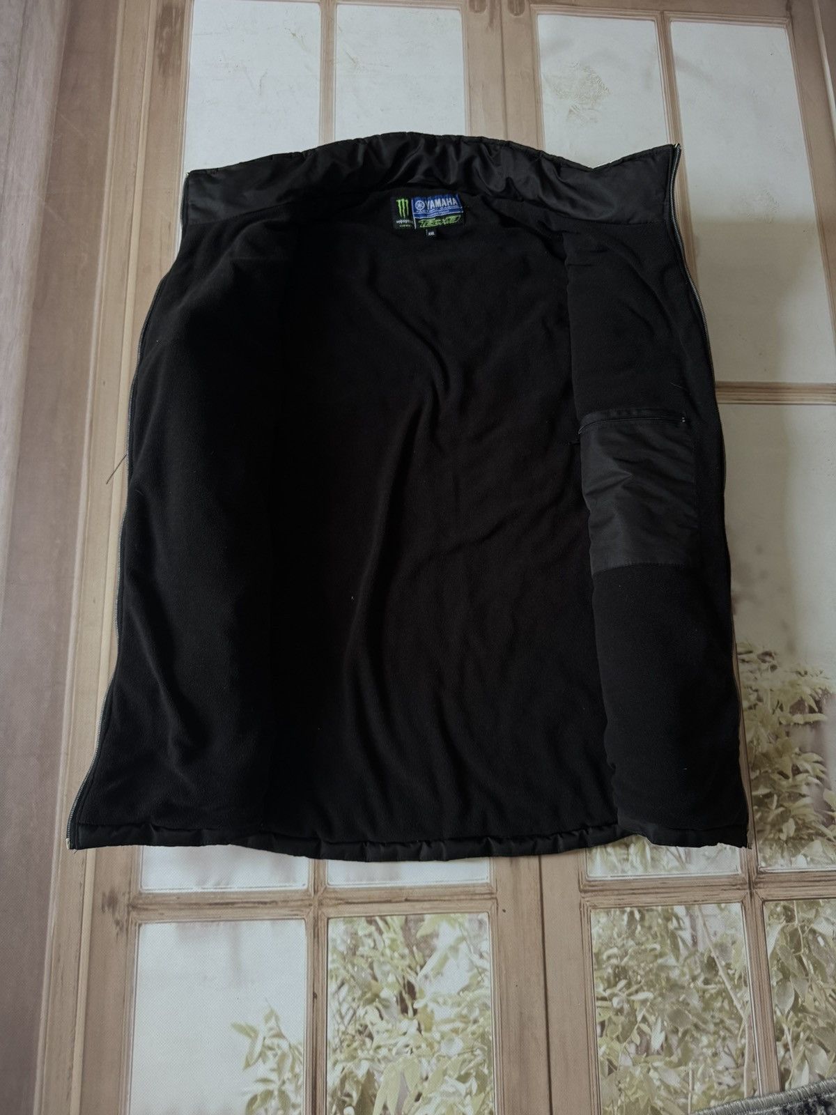 Yamaha Monster Energy x Yamaha Racing Vest – Tech3 Moto Style Size US XL / EU 56 / 4 - 6 Thumbnail