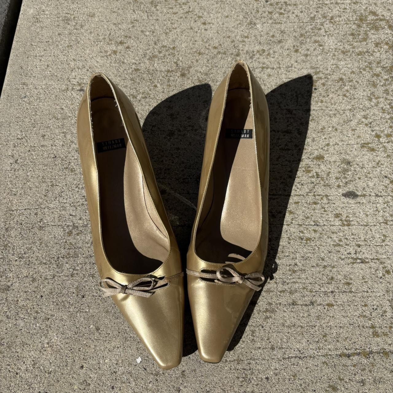 Stuart Weitzman Vintage Stuart Weitzman Gold Kitten Heels with Bow Accent Size US 8 / IT 38 - 8 Thumbnail
