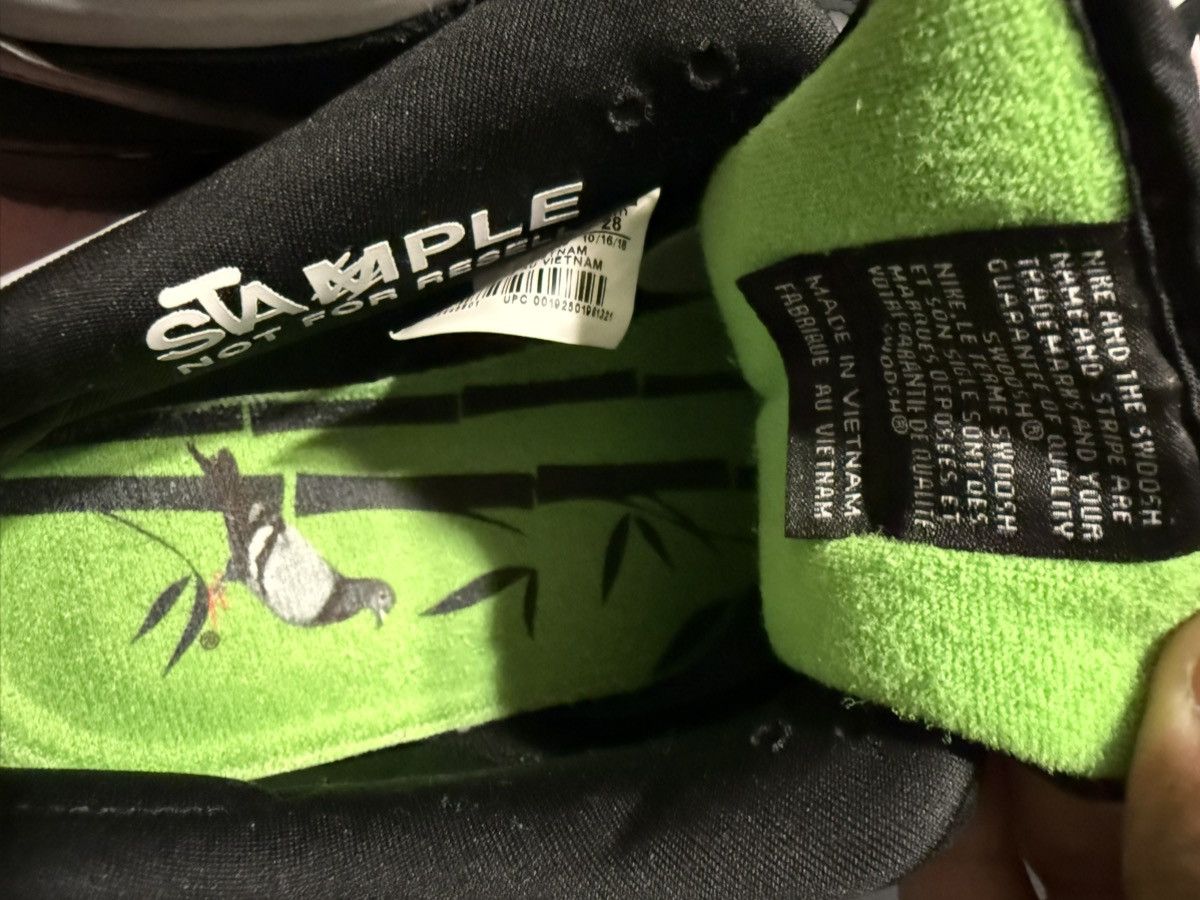 Nike Nike SB Dunk Low Pro x Jeff Staple Panda Pigeon Size US 10 / EU 43 - 2 Thumbnail