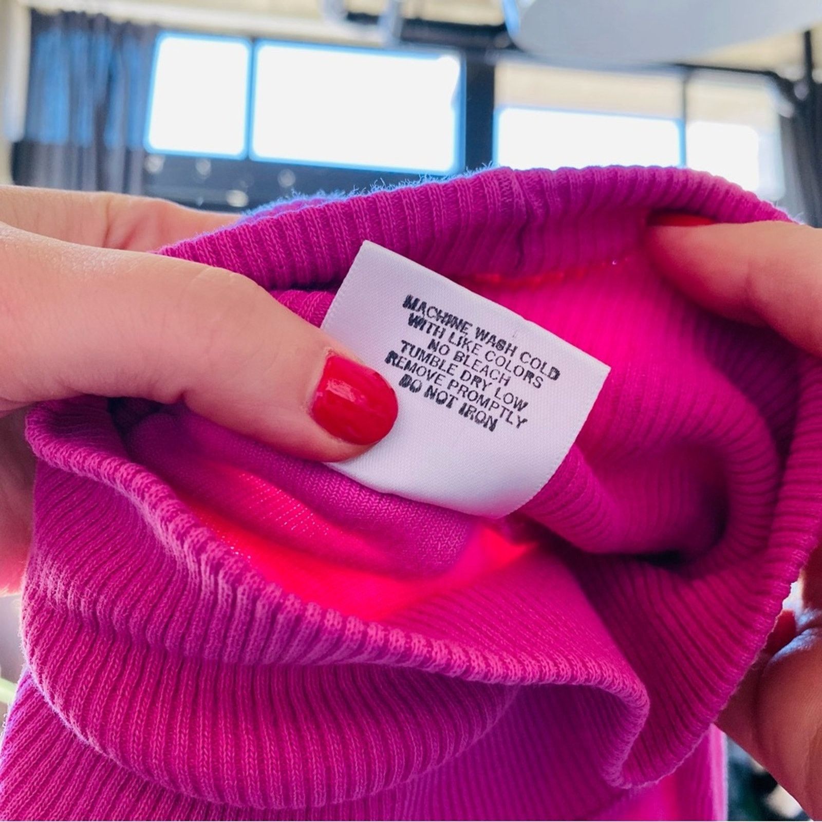Vintage VINTAGE Fuchsia Stripe Velvet Turtleneck Pullover Sweater Size S / US 4 / IT 40 - 5 Thumbnail