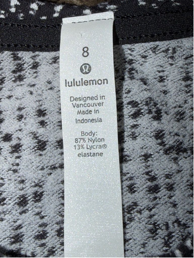 Lululemon LULULEMON RUNDERFUL LONG SLEEVE REFLECTIVE LUON W/B SIZE 8 Size M / US 6-8 / IT 42-44 - 6 Thumbnail