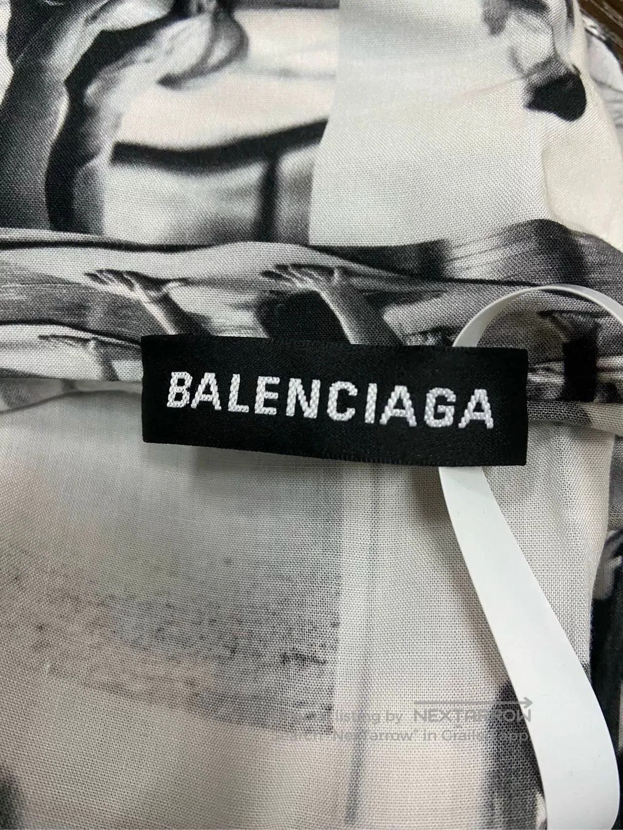 Balenciaga balenciaga short sleeve yoga shirt. Size US S / EU 44-46 / 1 - 3 Thumbnail