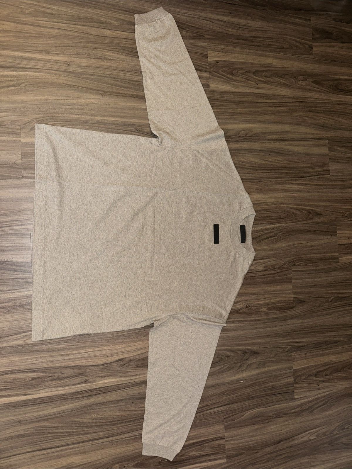 Fear of God Fear of God Essentials Long Sleeve T-Shirt Size Medium, Size US M / EU 48-50 / 2 - 1 Thumbnail