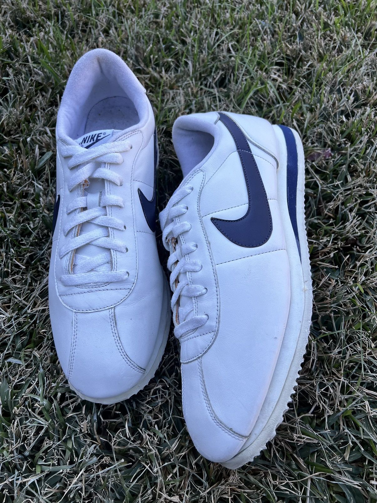 Nike RARE Nike Cortez 2009 White Blue size 13 Mens shoes Size US 13 / EU 46 - 2 Thumbnail