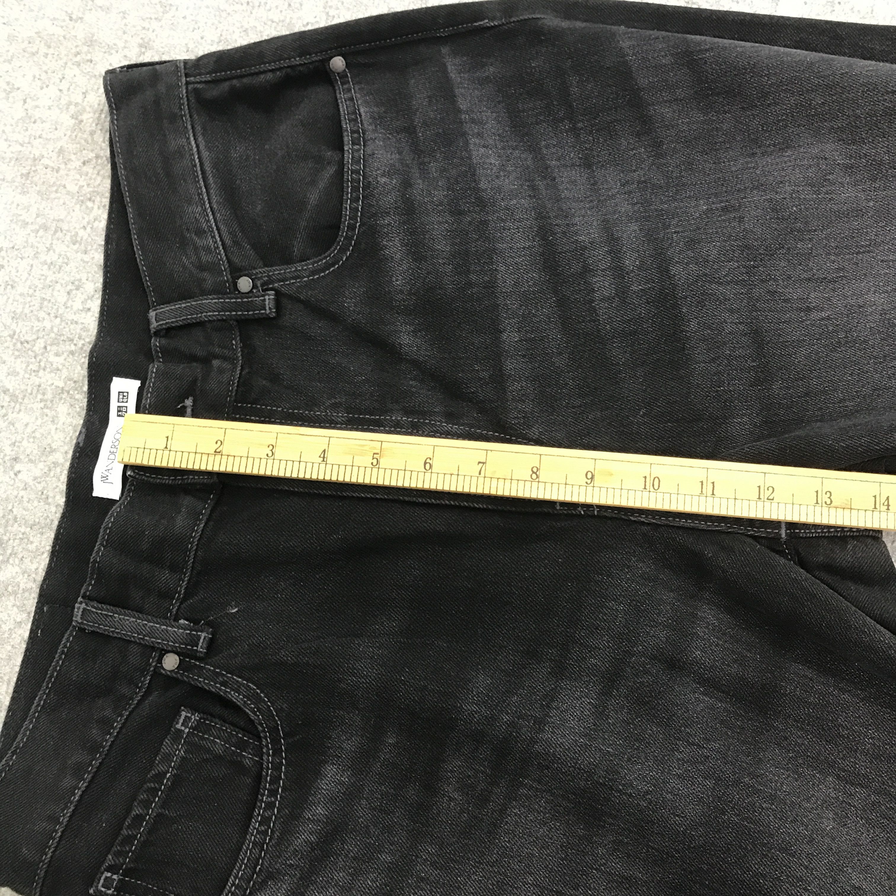 JW Anderson × Japanese Brand × Uniqlo Rare J.W Anderson x Japan uniqlo baggy denim pants Size US 33 - 8 Thumbnail