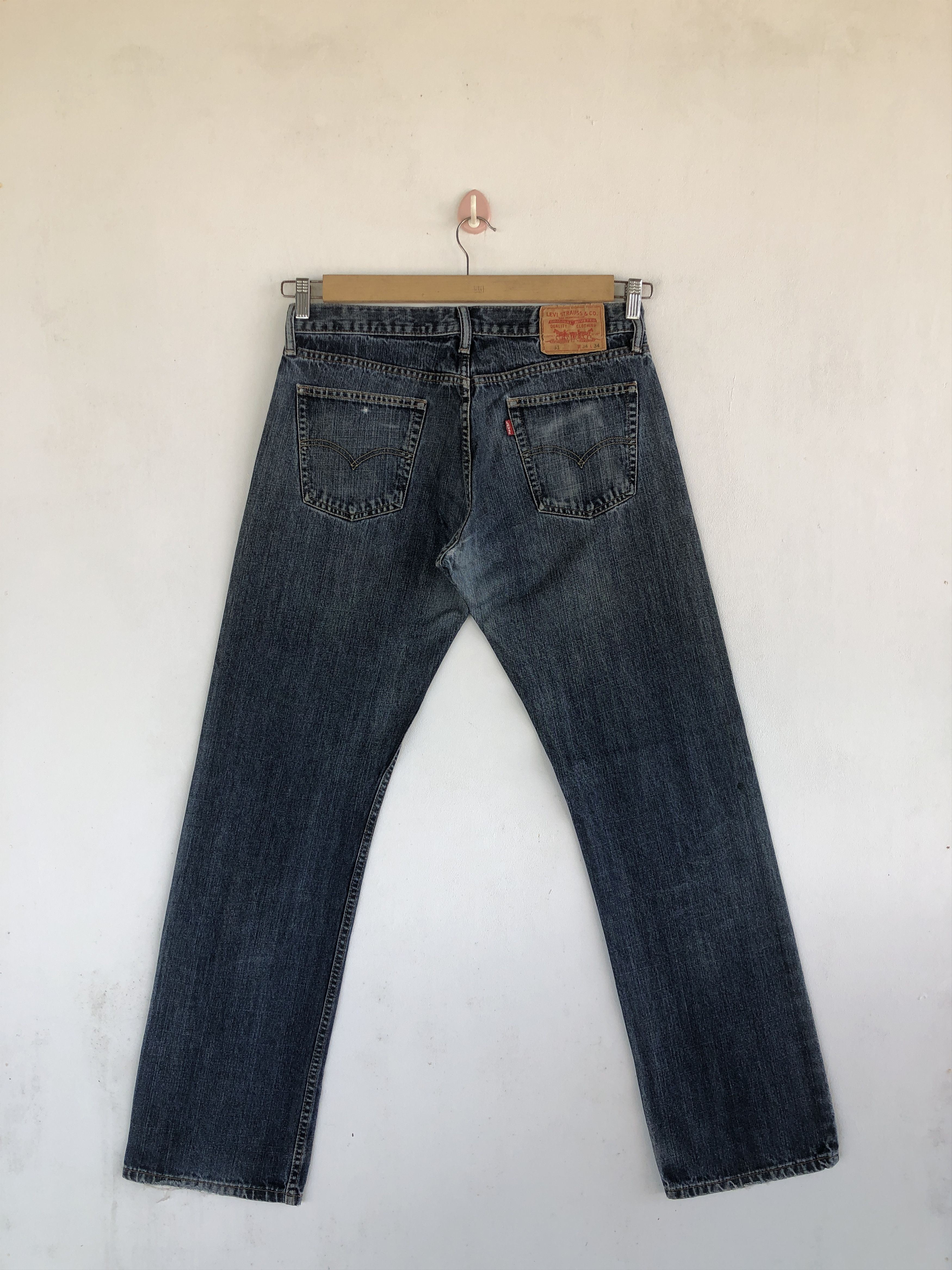 Levi's Vintage Levis Distressed Jeans Levi's 514 Faded Denim Size US 32 / EU 48 - 2 Thumbnail