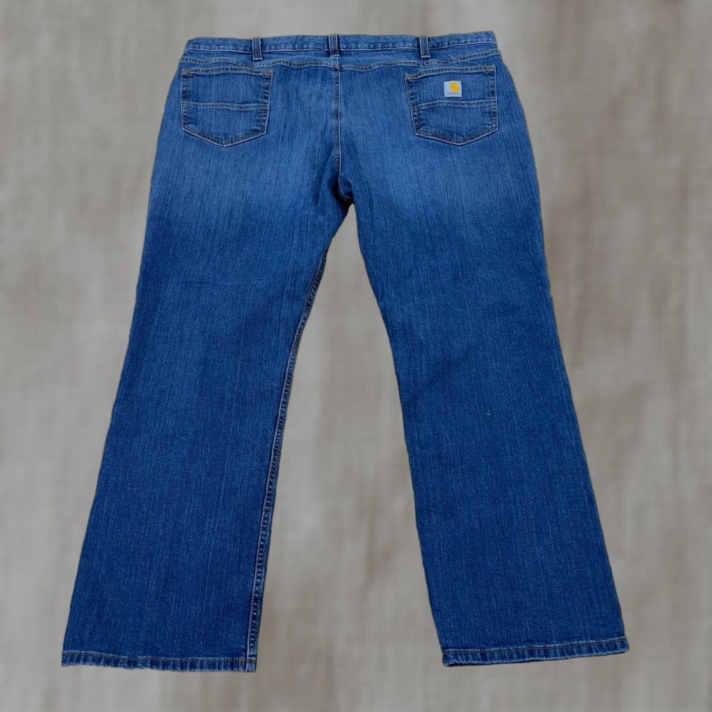 Carhartt VINTAGE Carhartt Jeans Men 46x30 Straight Leg Relaxed Fit Med Wash Work Wear Adult Jeans Men Blue 46 30 Pocket Pockets Logo 5-Pocket Denim Cotton Size US 30 / EU 46 - 1 Thumbnail