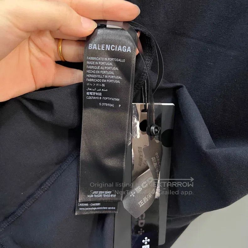 Balenciaga Balenciaga Back Letter Embroidered Short Sleeve T-Shirt Size US S / EU 44-46 / 1 - 4 Thumbnail