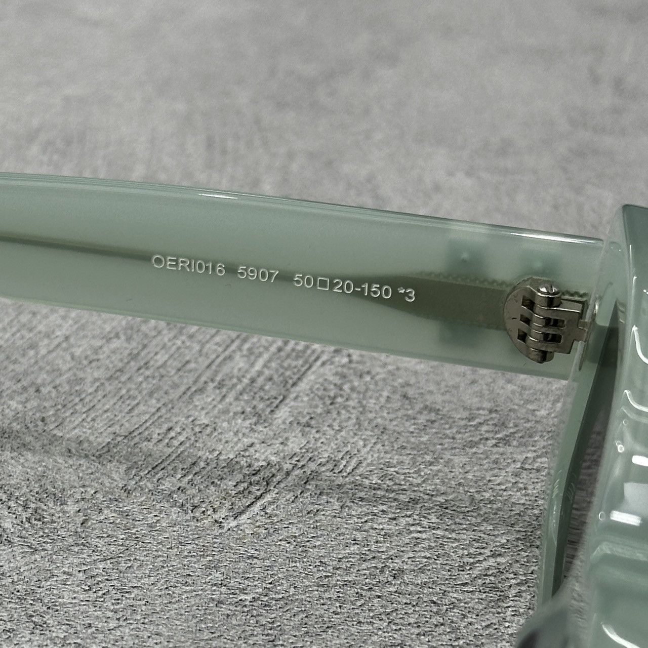 Off-White OFF WHITE ARTHUR SUNGLASSES Size ONE SIZE - 7 Thumbnail