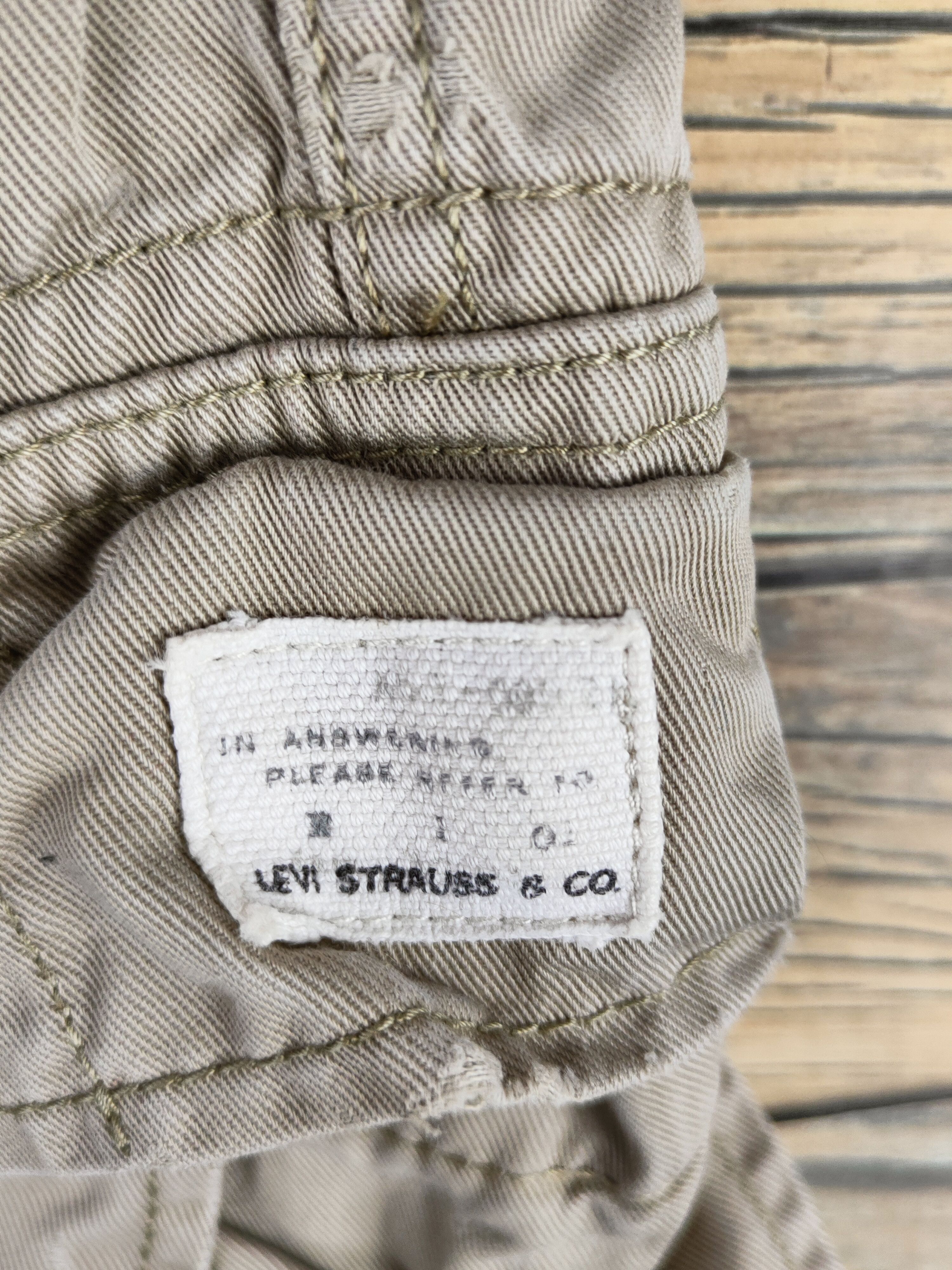 Levi's Levi's Beige Multipocket Shorts #S2840 Size US 32 / EU 48 - 6 Thumbnail