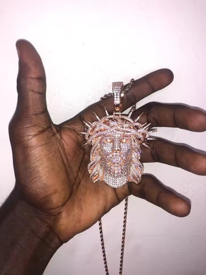 Rose Gold Iced Out Ratten Jesus Necklace Pendant 40cm Chain