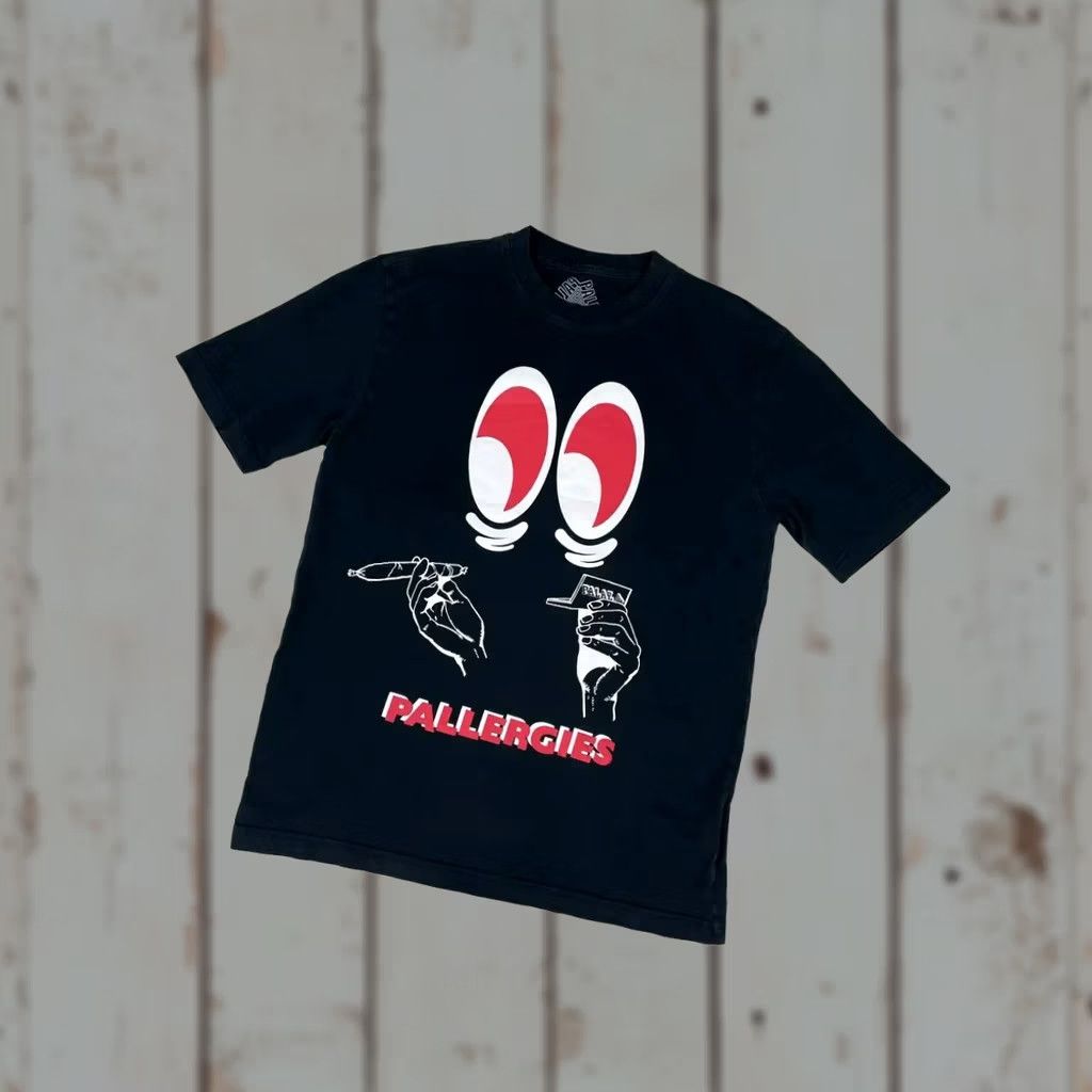 Palace VINTAGE Palace Pallergies T-Shirt Big Logo Eyes Skateboard M black Men Size US M / EU 48-50 / 2 - 1 Thumbnail