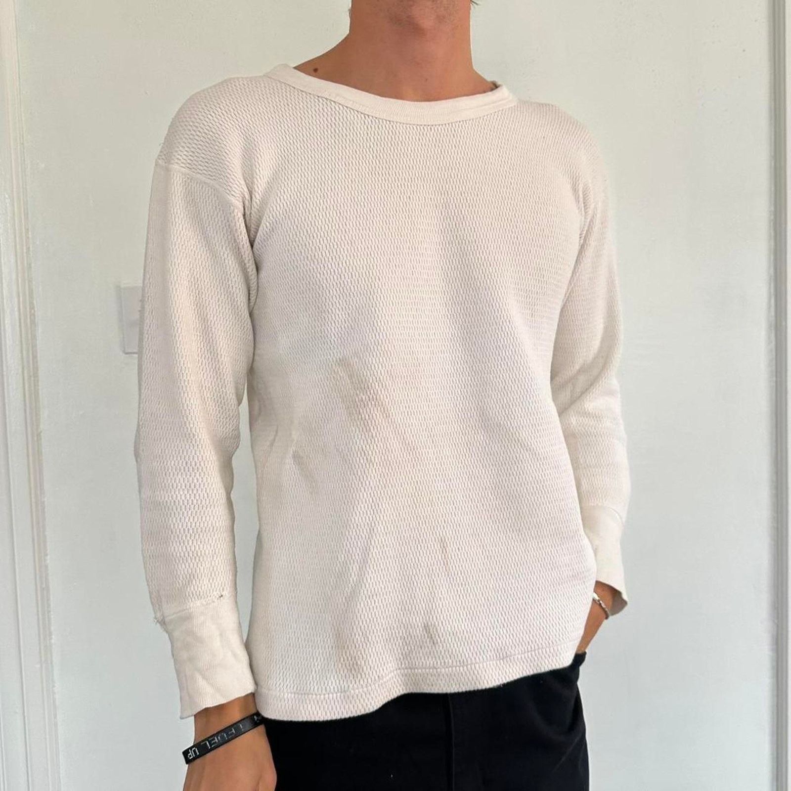 Vintage Vintage 70s Thrashed Basic White Cream Thermal Longsleeve Size US L / EU 52-54 / 3 - 7 Thumbnail