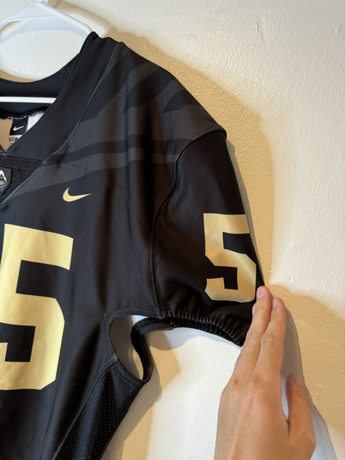 Nike 2017 Nike Sample Purdue player football jersey men sz L Size US L / EU 52-54 / 3 - 4 Thumbnail