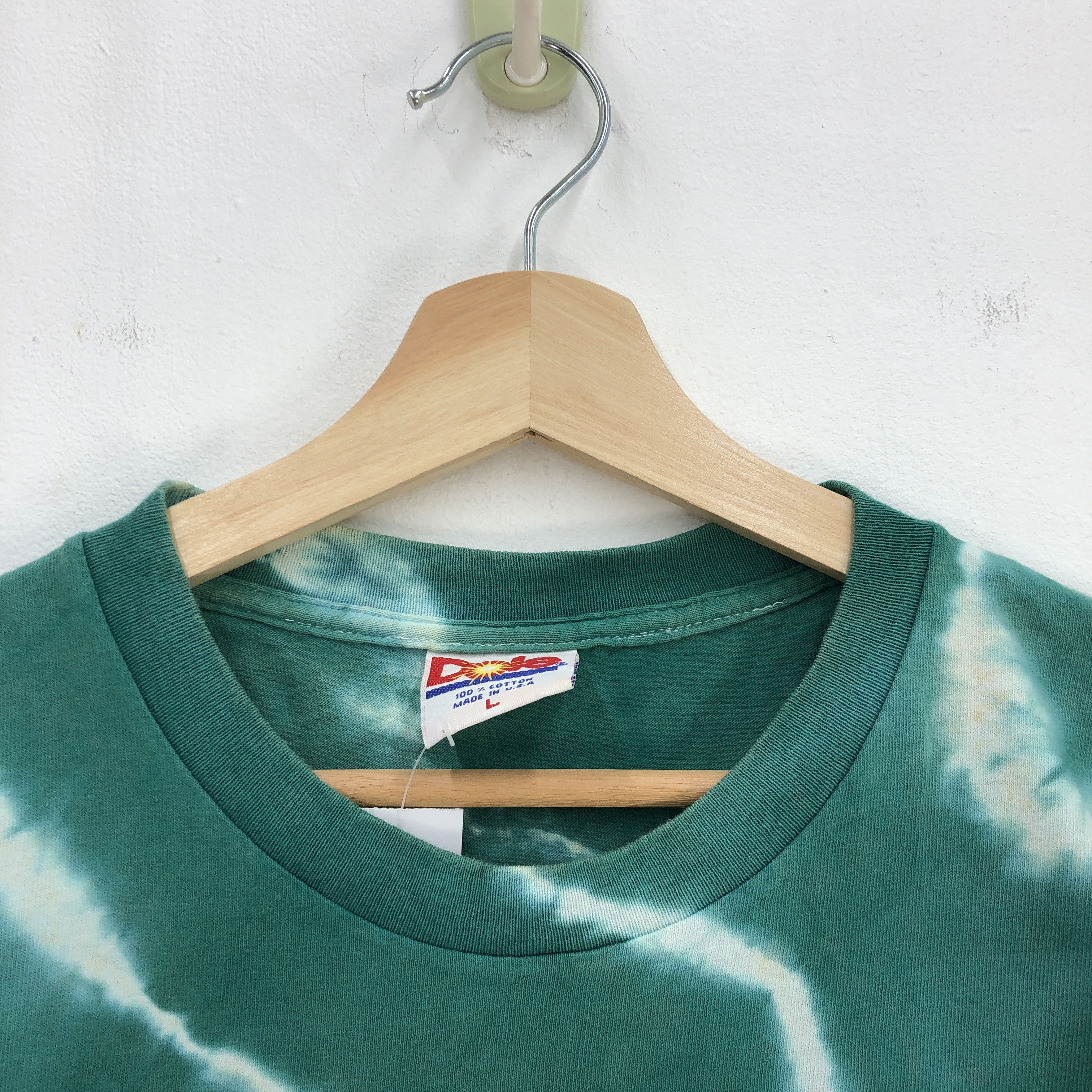 Vintage Vintage 90s Dole Tshirt Vintage Dole Tie Dye Crewneck Tees Size US L / EU 52-54 / 3 - 3 Thumbnail