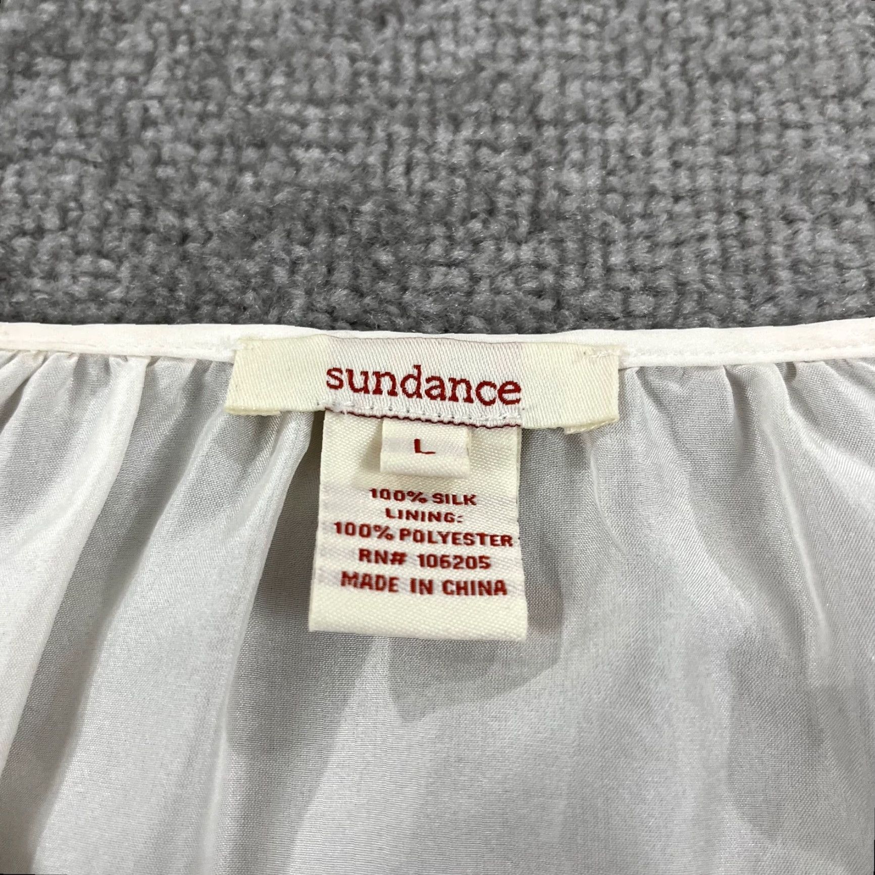 Vintage SUNDANCE Blouse Womens L White Silver Floral Embroidered Silk Sheer L/S Size L / US 10 / IT 46 - 2 Thumbnail