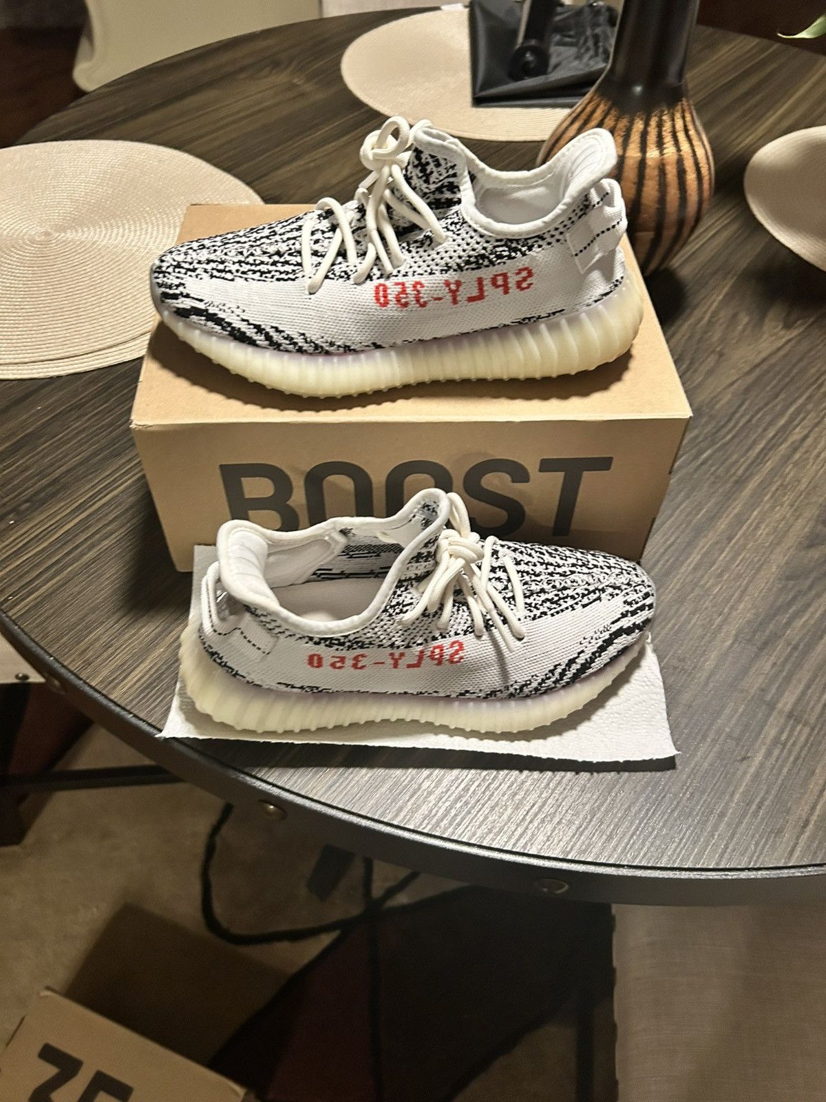 Yeezy Yeezy Boost 350 V2 Zebra 2017 Size US 6 / EU 39 - 2 Thumbnail