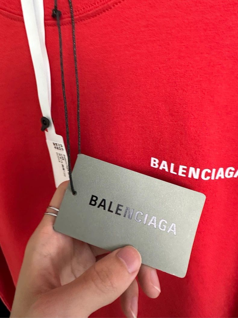 Balenciaga Balenciaga Front and Back Logo Letter Red Short Sleeve T-S Size US XS / EU 42 / 0 - 4 Thumbnail