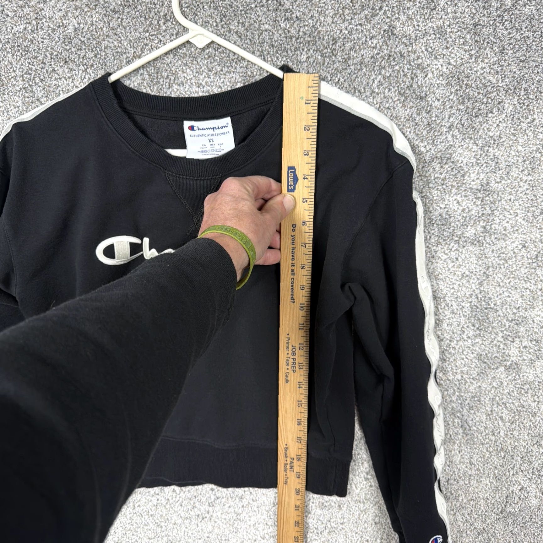 Champion Champion Sweatshirt XS Black Logo Tape Crewneck Pullover Athletic Cropped Womens Size XS / US 0-2 / IT 36-38 - 2 Thumbnail