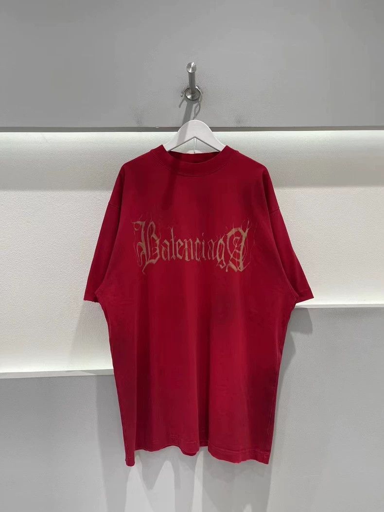 Balenciaga Balenciaga Red Flame Sanskrit Short Sleeve Size US S / EU 44-46 / 1 - 1 Thumbnail