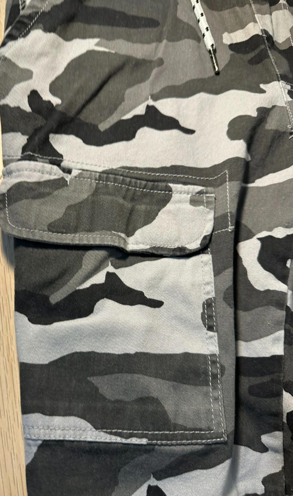 Ecko Unltd. Ecko Unltd Men’s Joggers – Medium, Black & Grey Camo Print Size US 32 / EU 48 - 9 Thumbnail