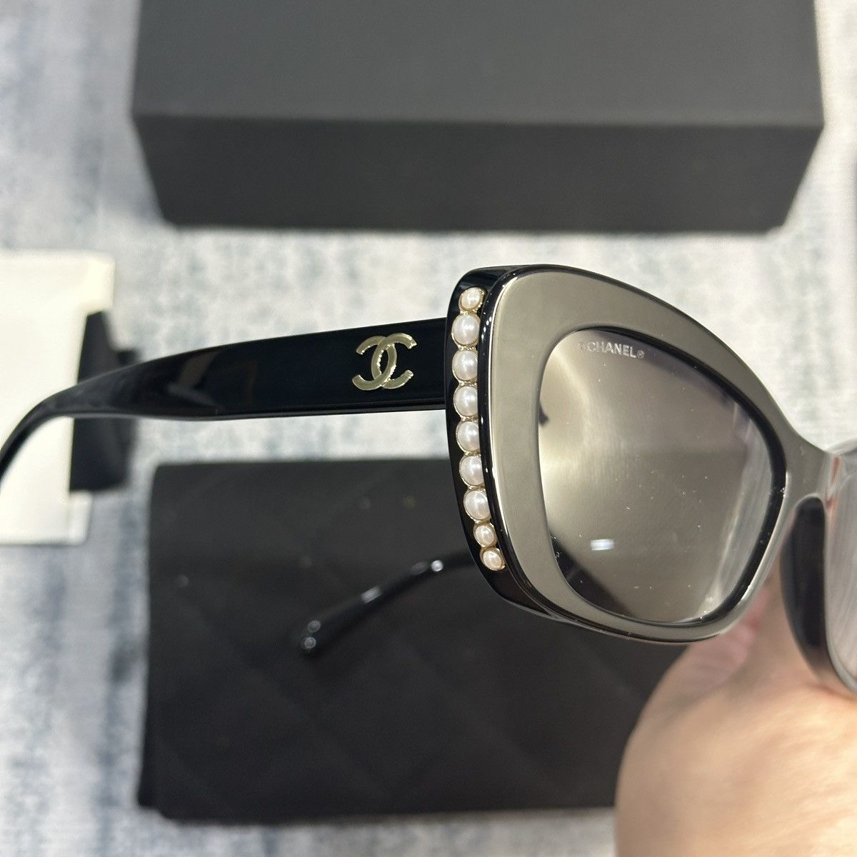 Chanel CHANEL 0CH5481H C622S6 SUNGLASSES Size ONE SIZE - 5 Thumbnail