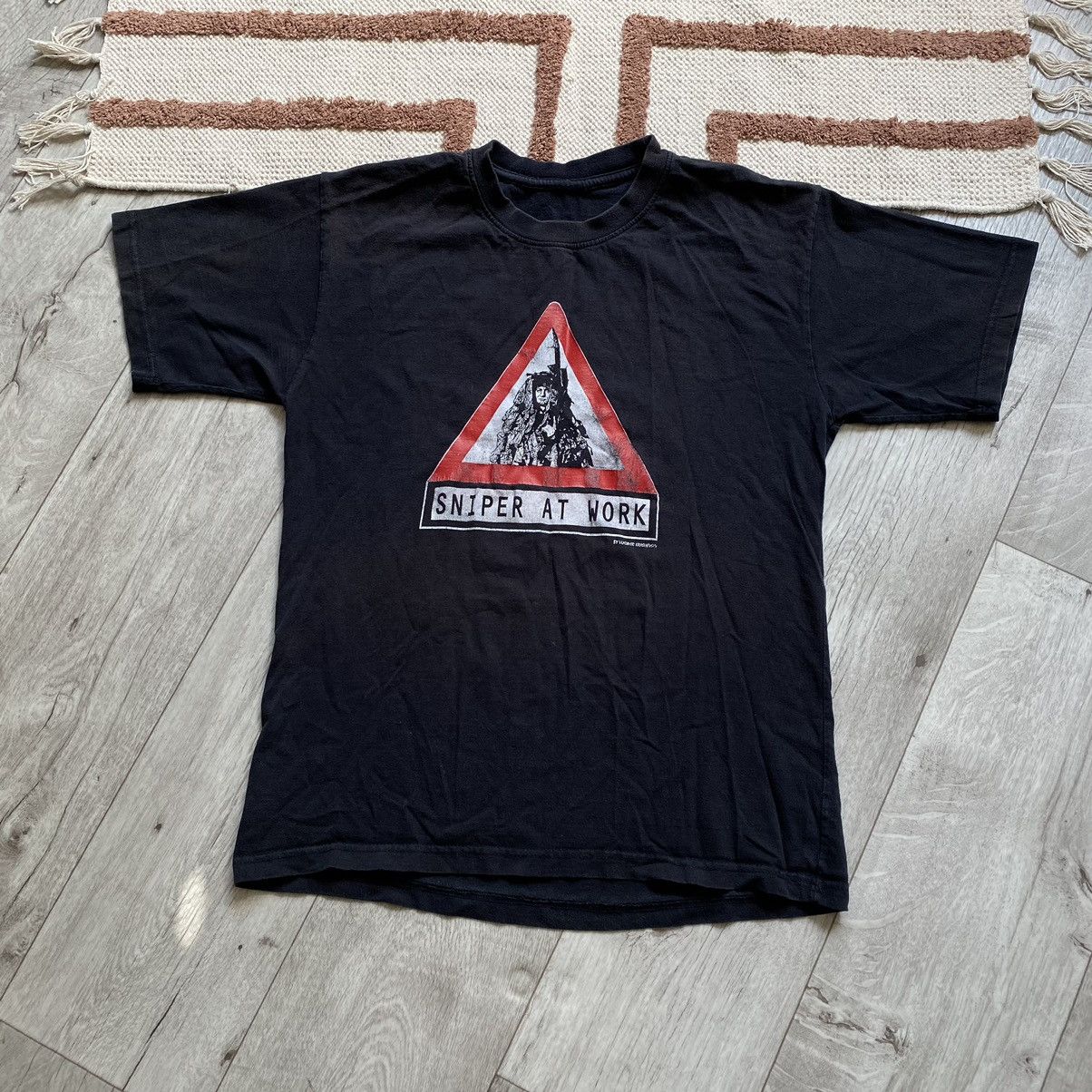 Hunter VINTAGE SNIPER AT WORK SUNFADED T SHIRT Size US M / EU 48-50 / 2 - 1 Thumbnail