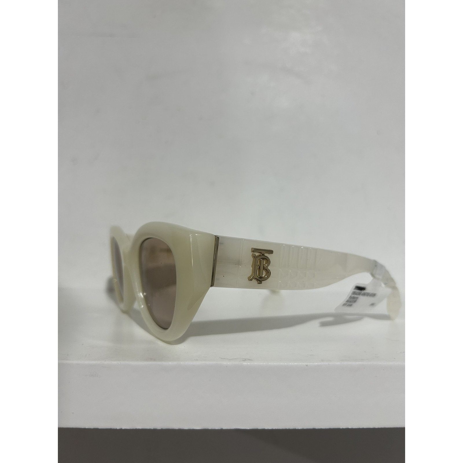 Burberry BURBERRY MEADOW SHADES NEW Size ONE SIZE - 3 Thumbnail
