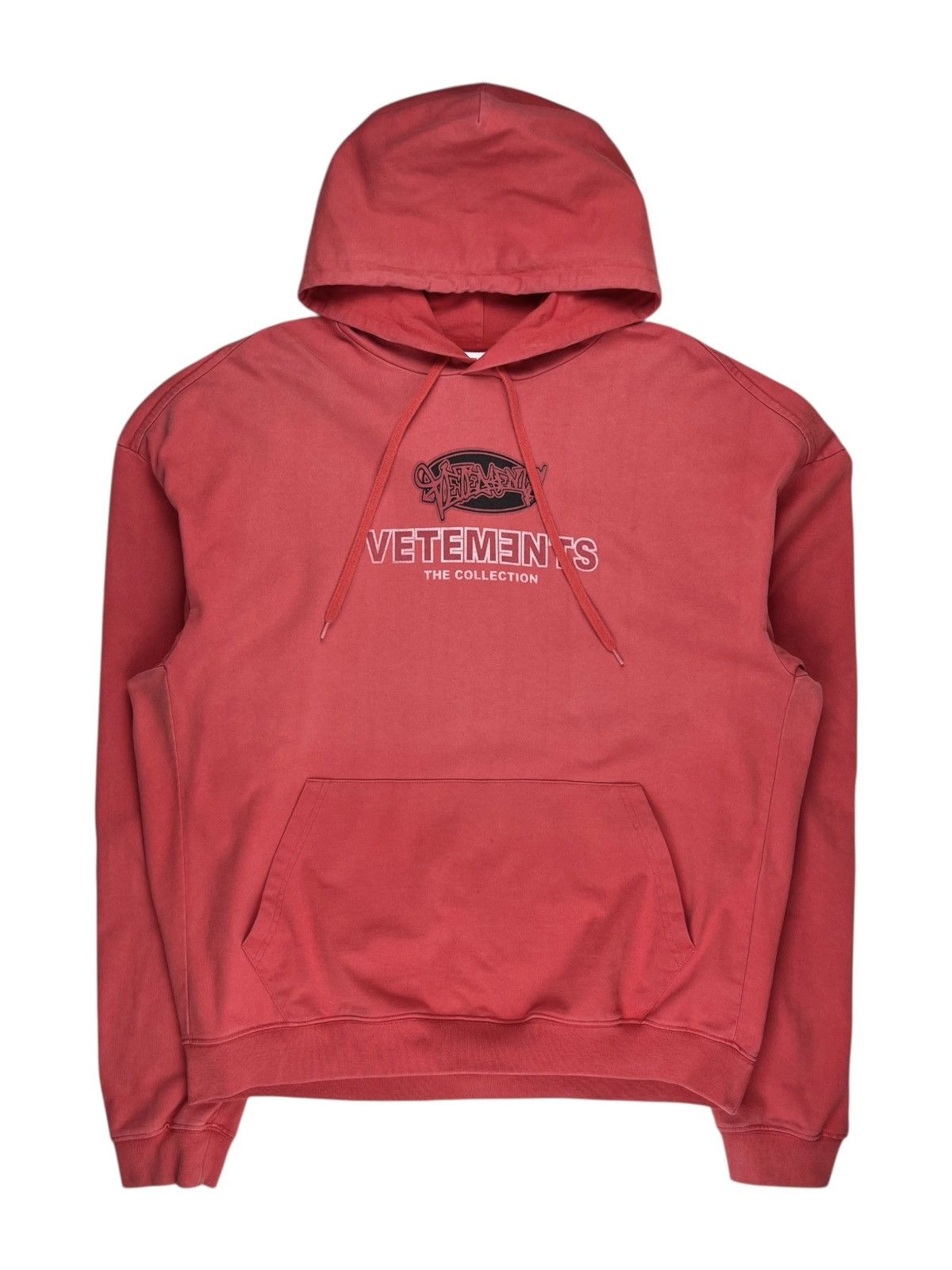Vetements SS18 Vetements Oversized The Collection Graffiti Logo Hoodie Size US S / EU 44-46 / 1 - 1 Thumbnail