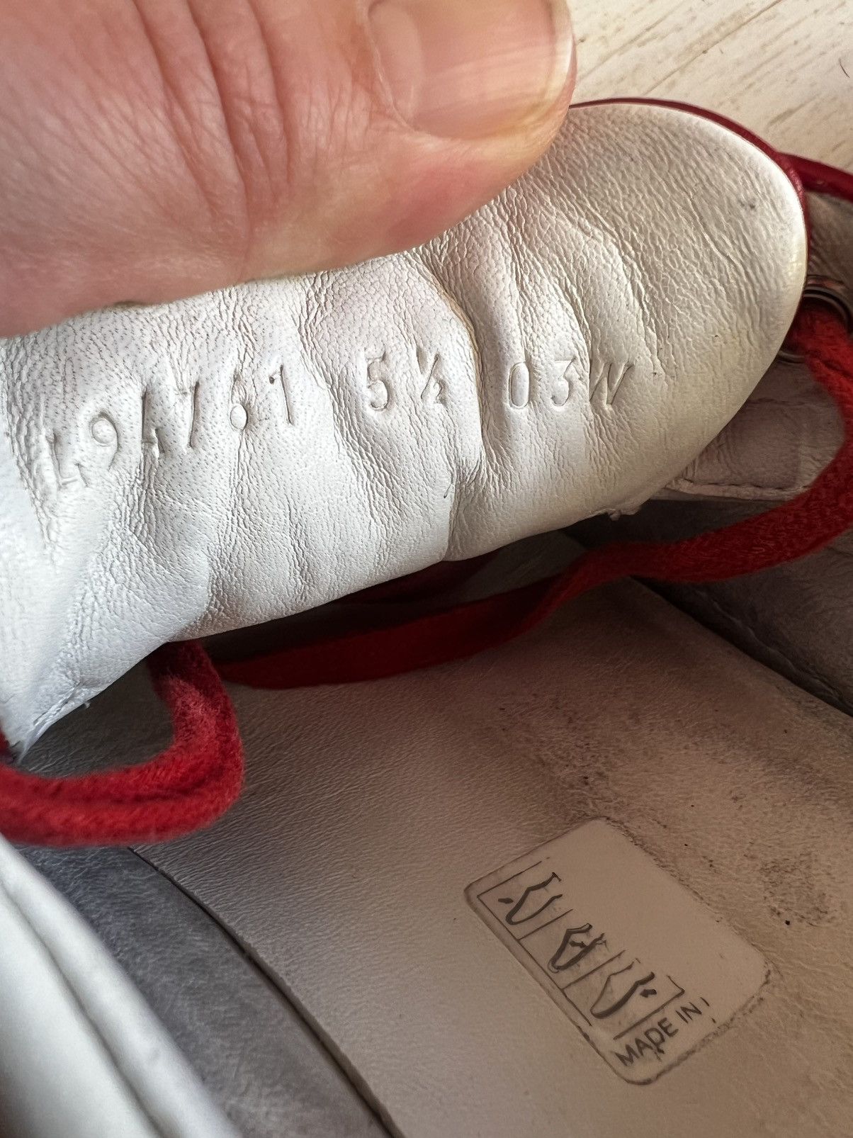 Gucci Gucci Red Suede Nylon Sneakers 494761 Size 38.5 / US 8.5 Size US 8.5 / IT 38.5 - 10 Thumbnail