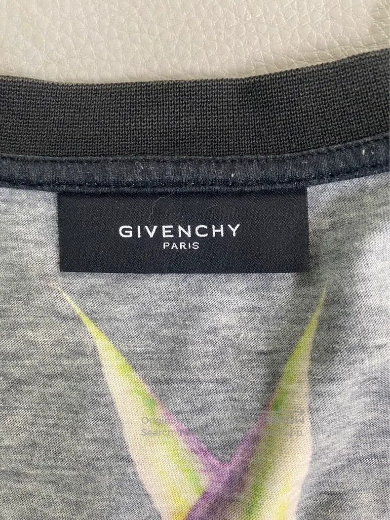 Givenchy Givenchy Black Printed Half Sleeve Size US S / EU 44-46 / 1 - 3 Thumbnail