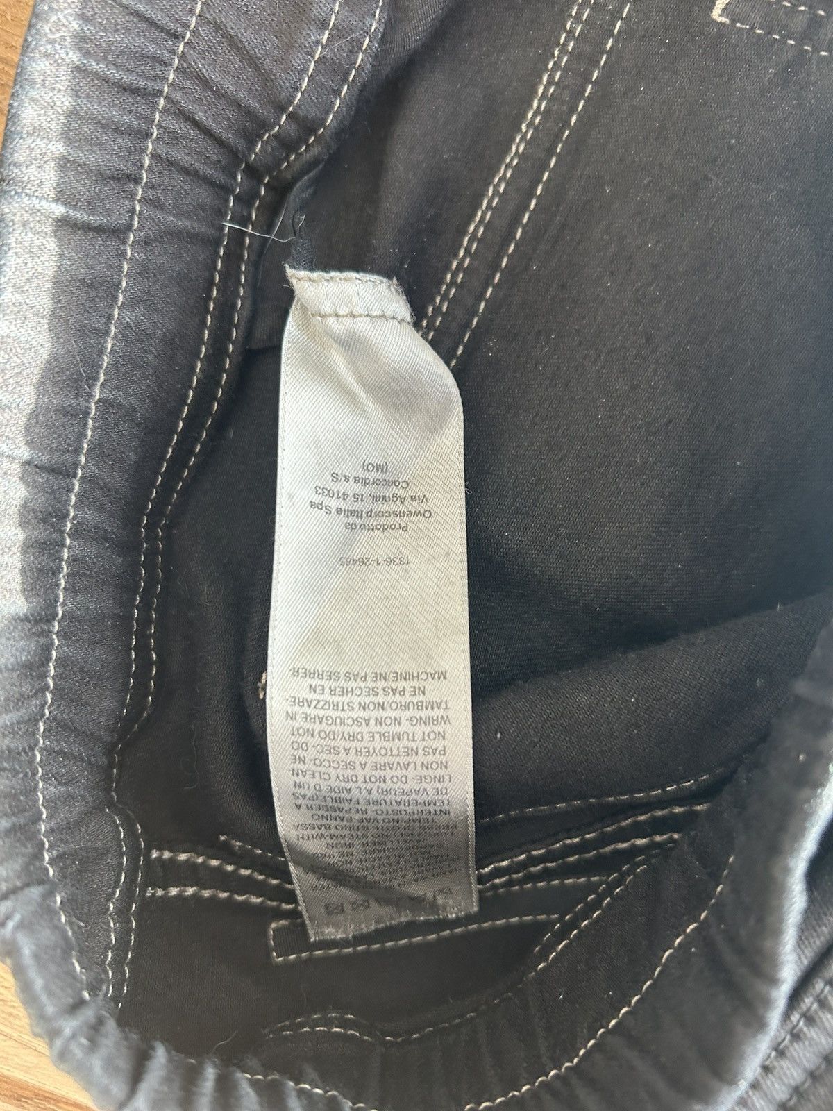 Rick Owens Drkshdw Rick Owens DRKSHDW black oiled cargo pants size XL Size US 36 / EU 52 - 8 Thumbnail