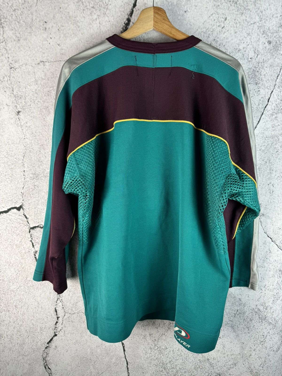 NHL The Mighty Ducks hockey jersey Size US M / EU 48-50 / 2 - 2 Thumbnail