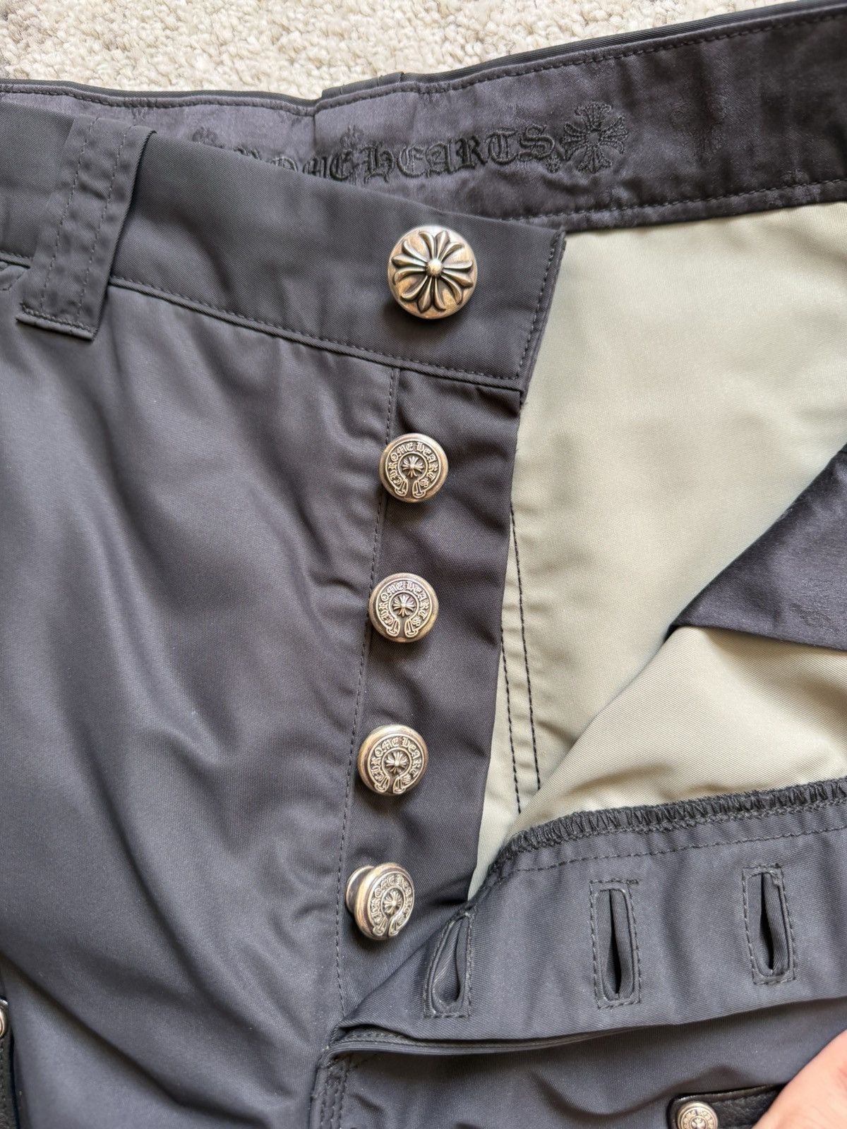 Chrome Hearts Lambskin Leather Nylon Carpenter Shorts Size US 31 - 7 Thumbnail