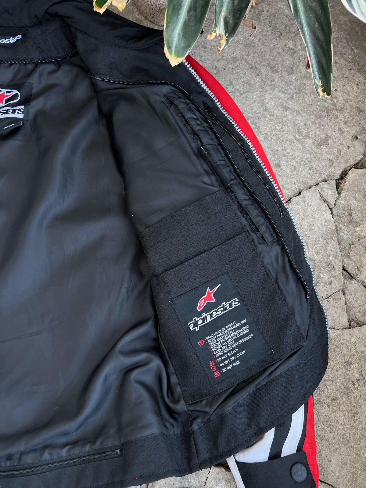 Alpinestars Alpinestars Heliot Emil style racing jacket protection Size US M / EU 48-50 / 2 - 10 Thumbnail