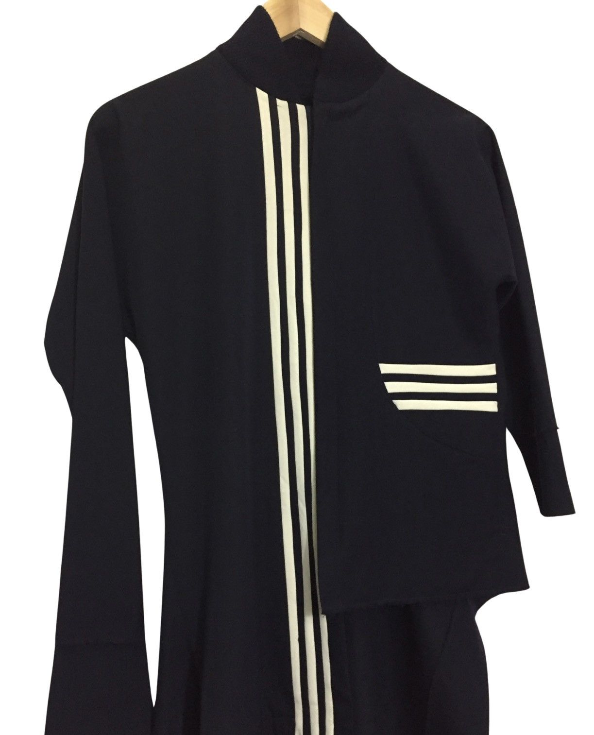 Yohji Yamamoto ‘Rare’ Yohji Yamamoto Runway Fall 2001 Ready-To-Wear Size S / US 4 / IT 40 - 5 Thumbnail
