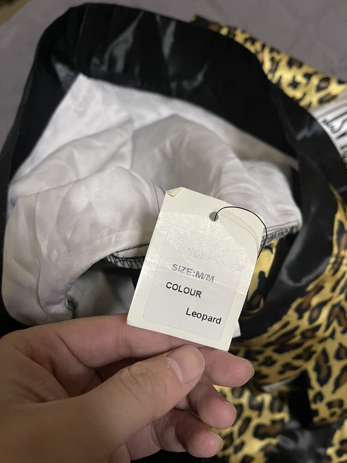 Everlast × Supreme Supreme Everlast Satin hooded Boxing Robe leopard Size US M / EU 48-50 / 2 - 6 Thumbnail