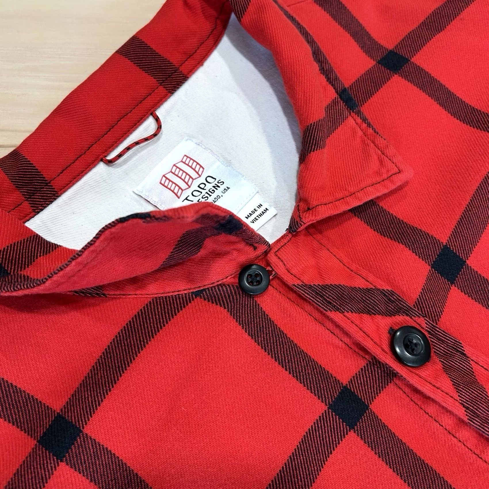 Topo Designs Topo Designs Mountain Flannel Button Up Red Shirt XL Men’s Long Sleeve Plaid Pocketed Casual Workwear Button-Up Size US XL / EU 56 / 4 - 3 Thumbnail