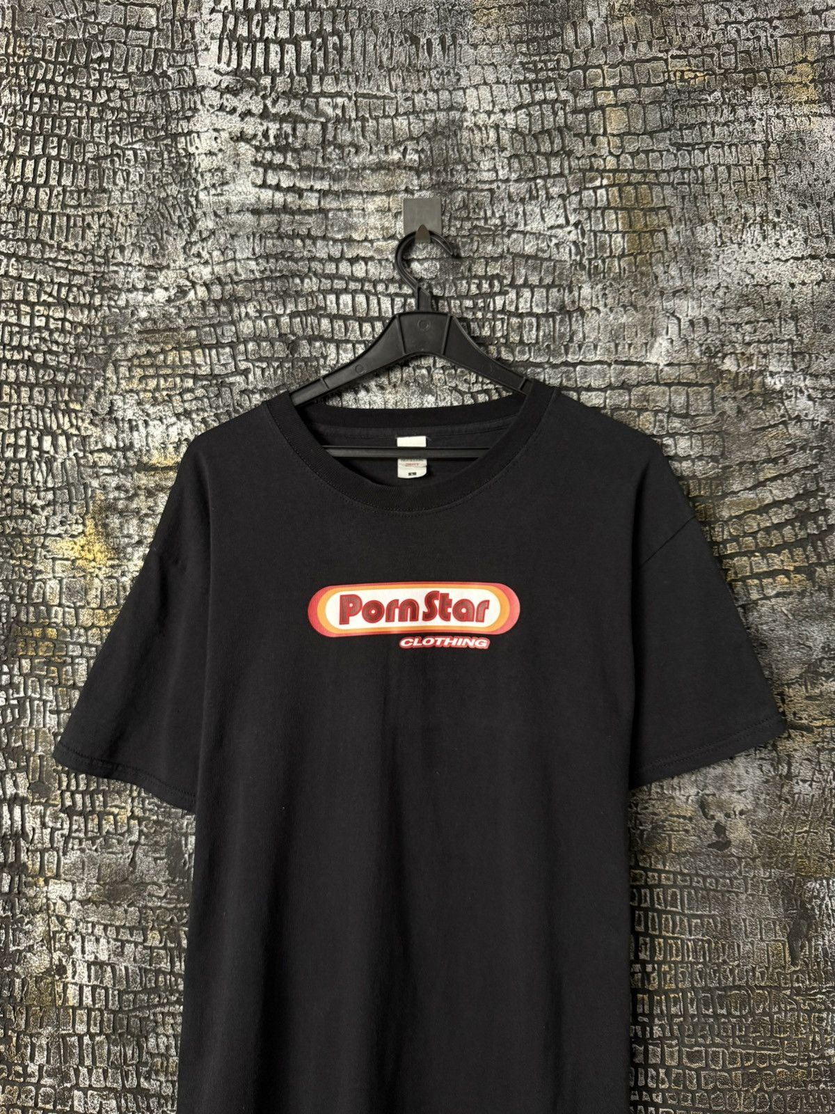 Hook-Ups Pornstar vintage t shirt Size US L / EU 52-54 / 3 - 8 Thumbnail