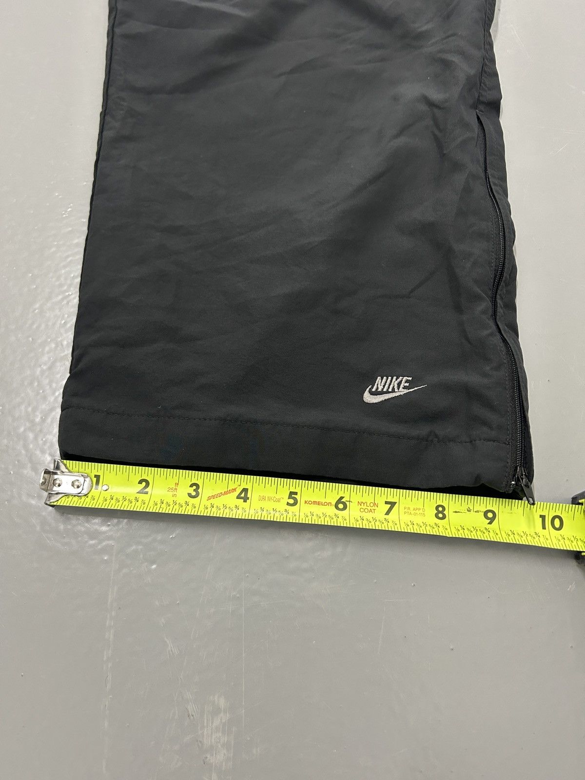 Nike Crazy vintage y2k black Nike track pants baggy essential Size US 32 / EU 48 - 14 Thumbnail