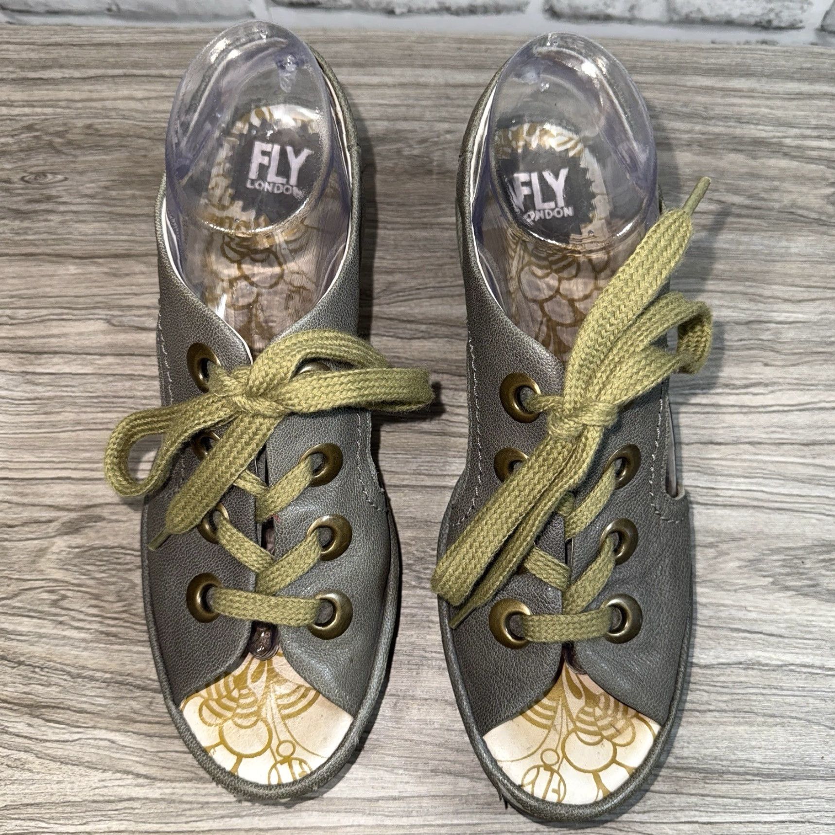 Fly London Fly London Sandal Women Lace-Up Leather Wedge Open-toe Olive Green US 9 EU 40 Womens Shoes Size US 9 / IT 39 - 3 Thumbnail