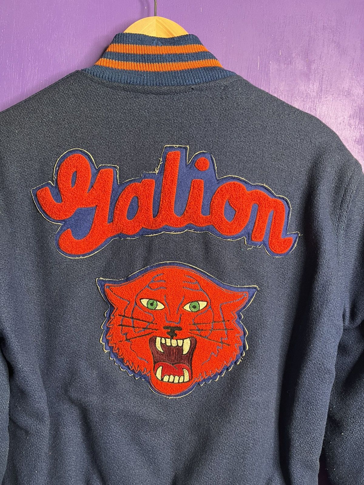 Vintage Vintage 70s Yalion cat face letterman jacket Size US S / EU 44-46 / 1 - 3 Thumbnail