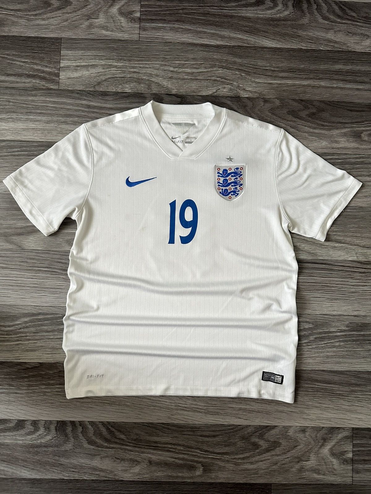 Nike × Vintage Nike England 2014 Jersey Dascoigne 19 hype blockcore Size US M / EU 48-50 / 2 - 1 Thumbnail