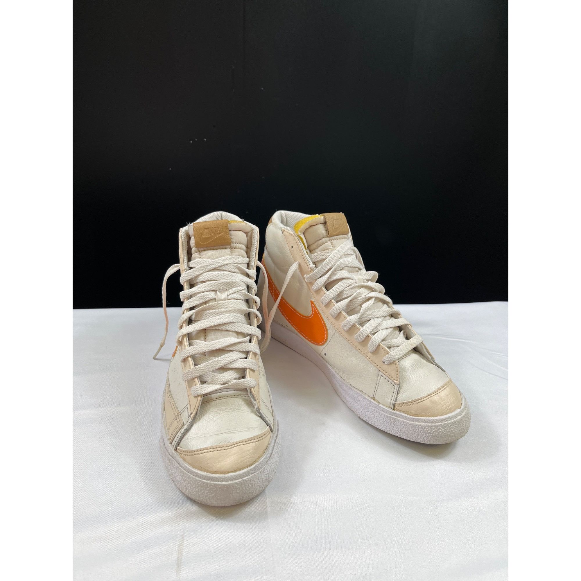 Nike Nike Mens Blazer Mid 77 Sneakers SKU 7535 Size 9.5 Size US 9.5 / EU 42-43 - 1 Thumbnail