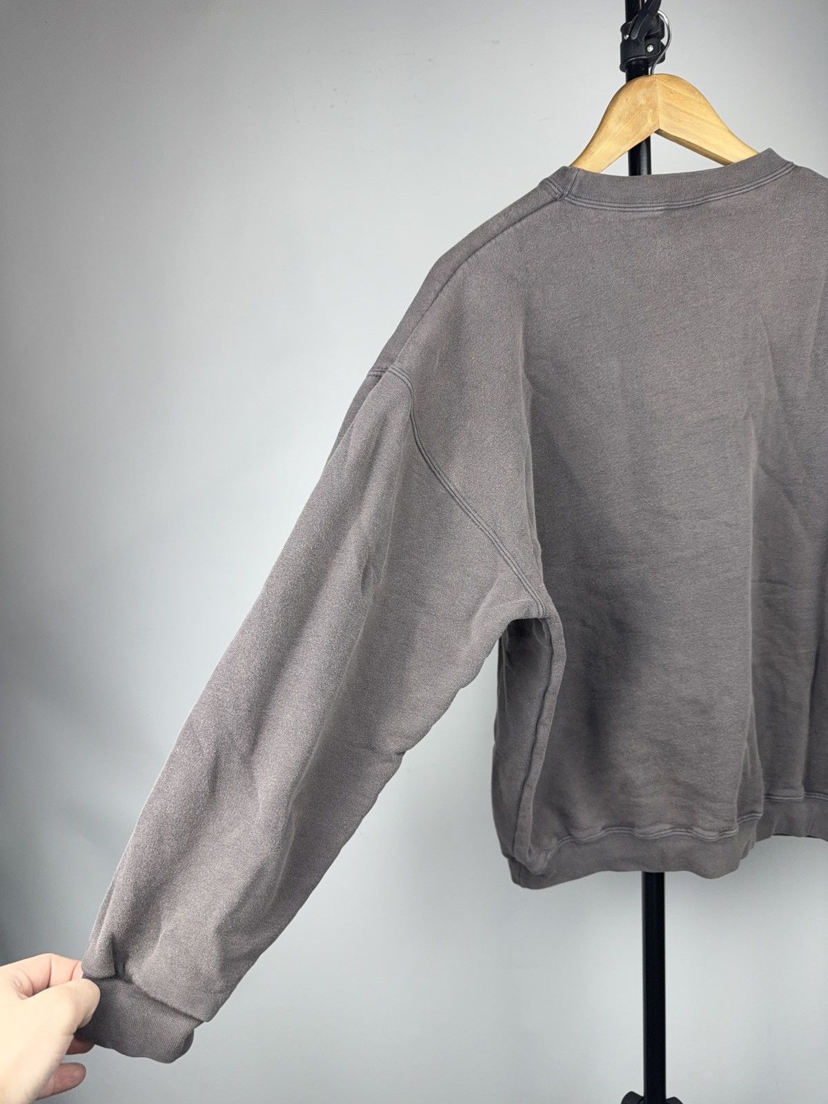 Levi's Vintage 00s USA Levi’s Gray Crewneck Sweatshirt Small Logo Size L / US 10 / IT 46 - 10 Thumbnail